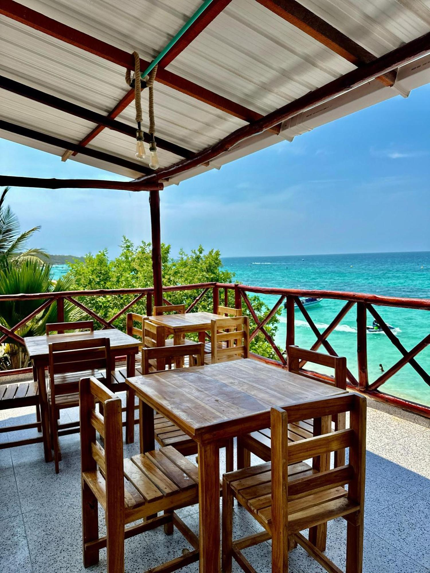 Mandala Beach Club Плая-Бланка Экстерьер фото